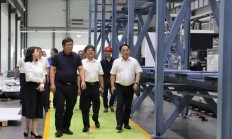 工信部装备工业一司副司长汪宏一行赴日发精机开展轮毂轴承项目专项调研